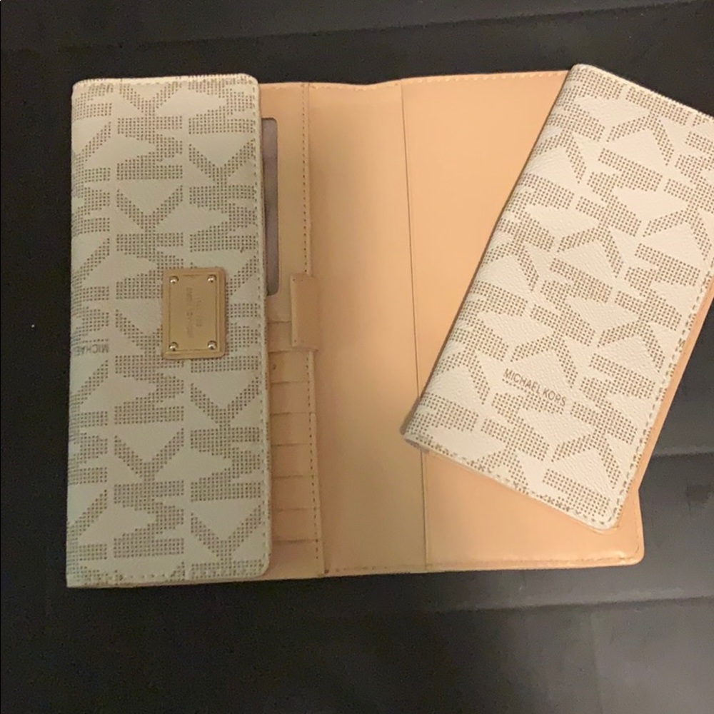 Michael kors wallet with check book holder